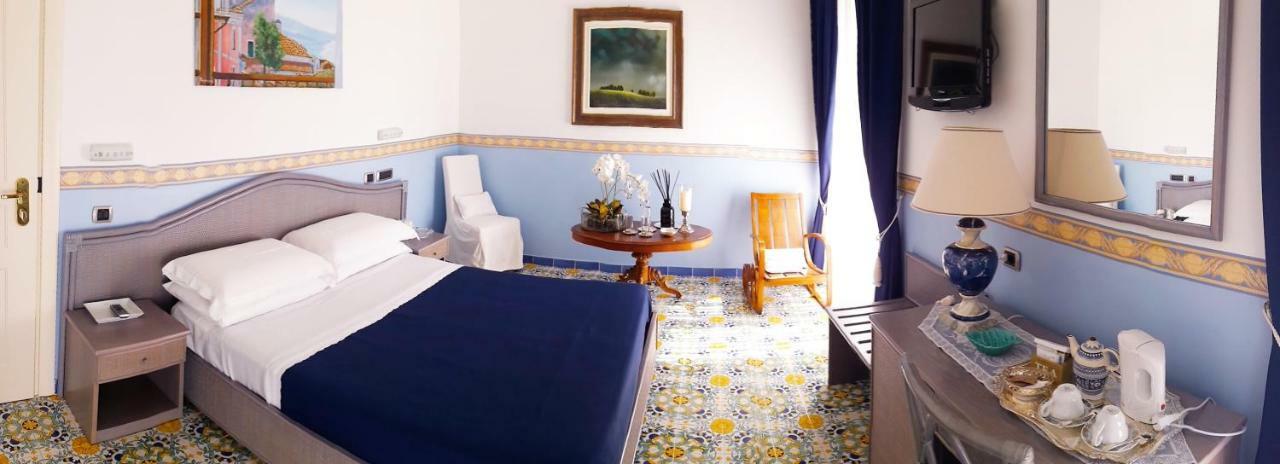 Hotel Stella Maris Casal Velino Kültér fotó