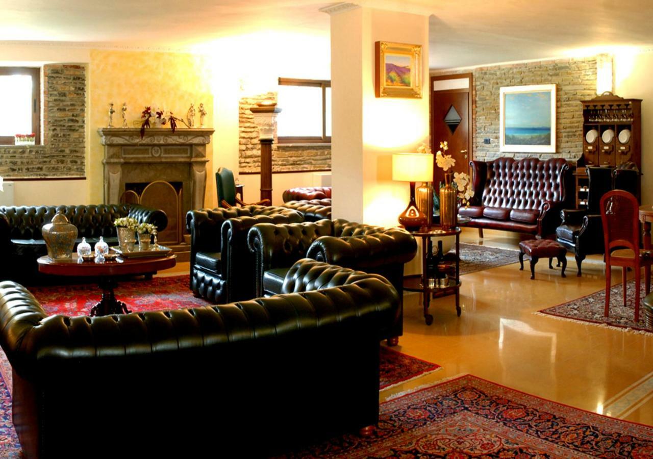 Hotel Stella Maris Casal Velino Kültér fotó