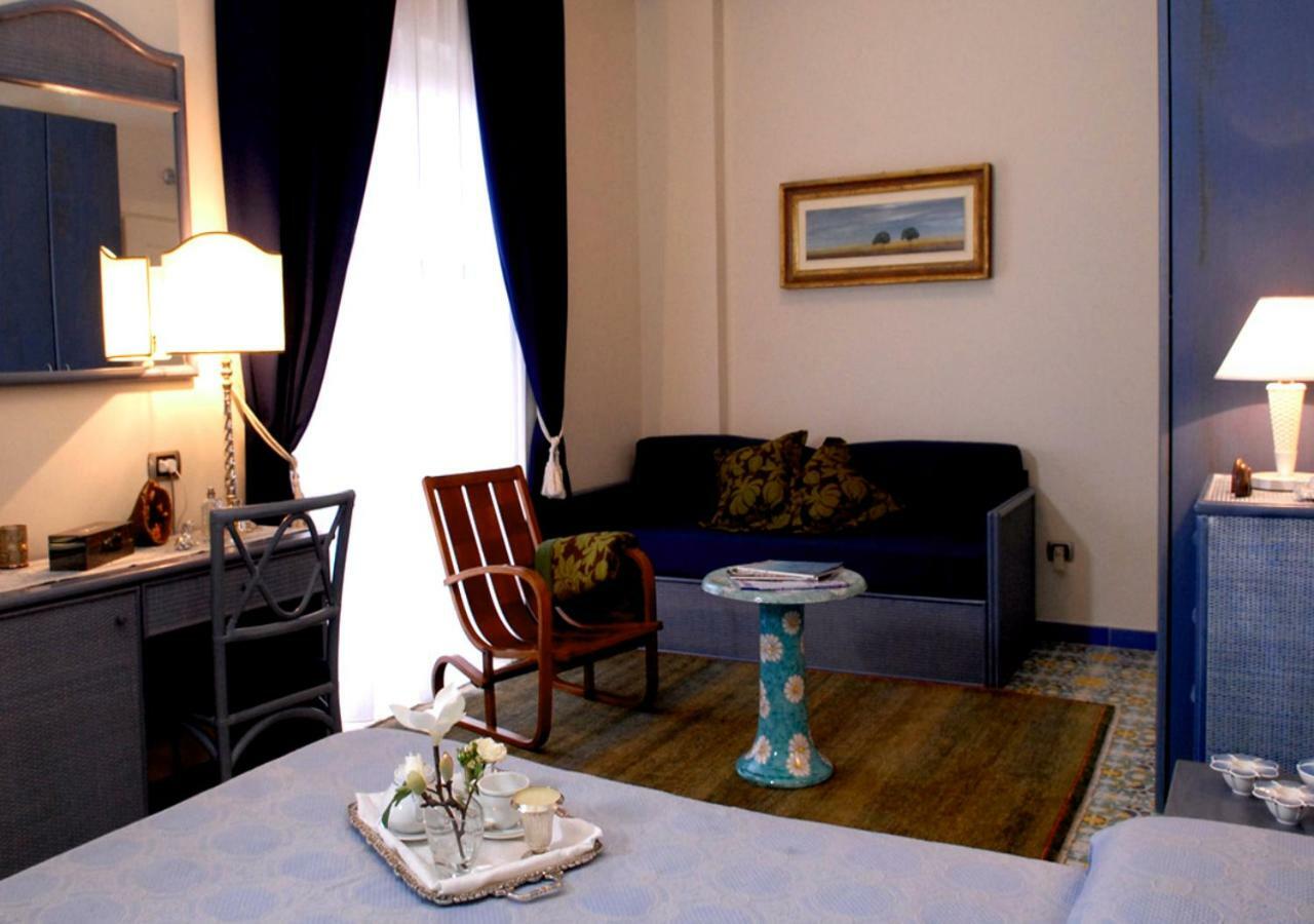 Hotel Stella Maris Casal Velino Kültér fotó