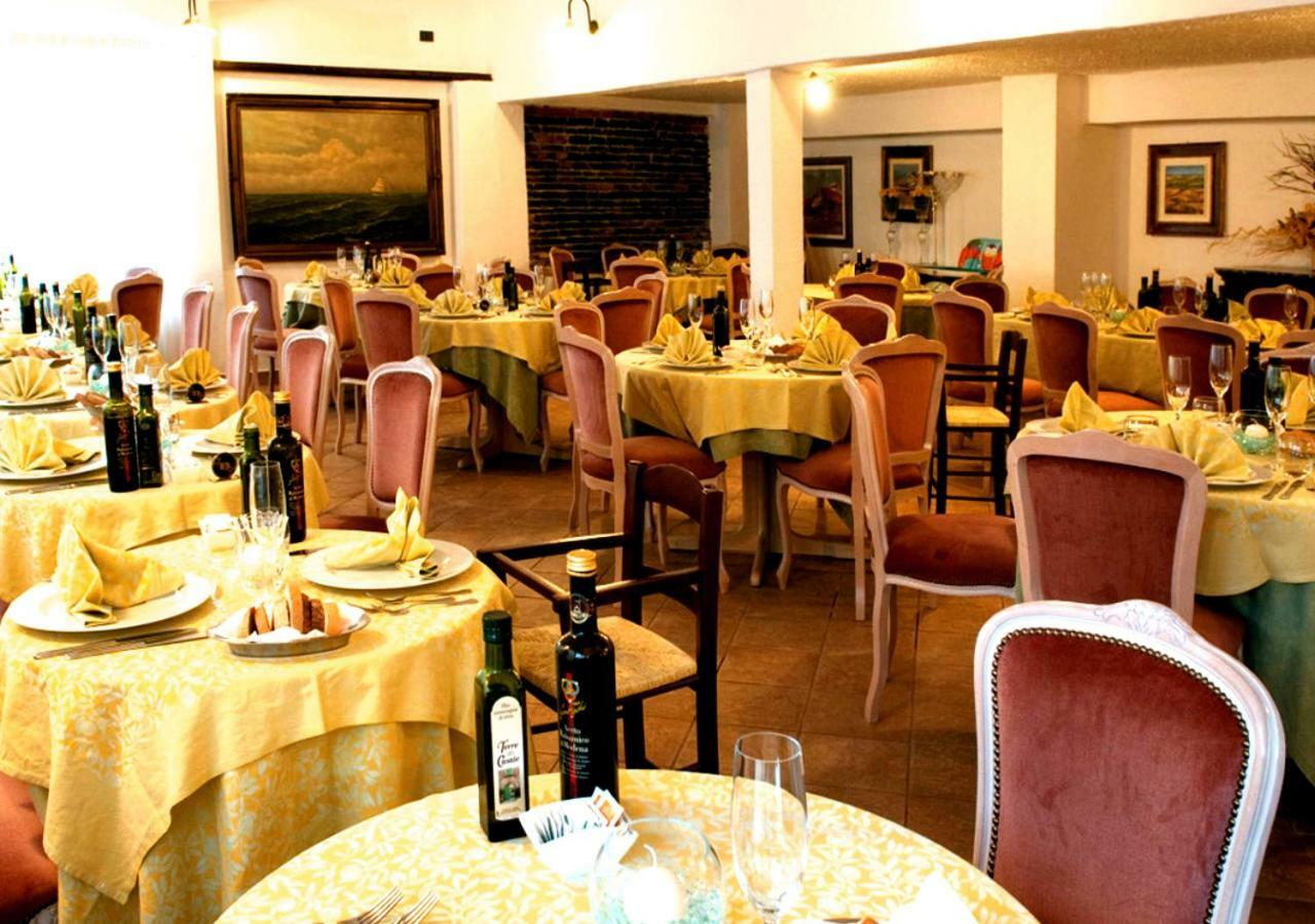 Hotel Stella Maris Casal Velino Kültér fotó